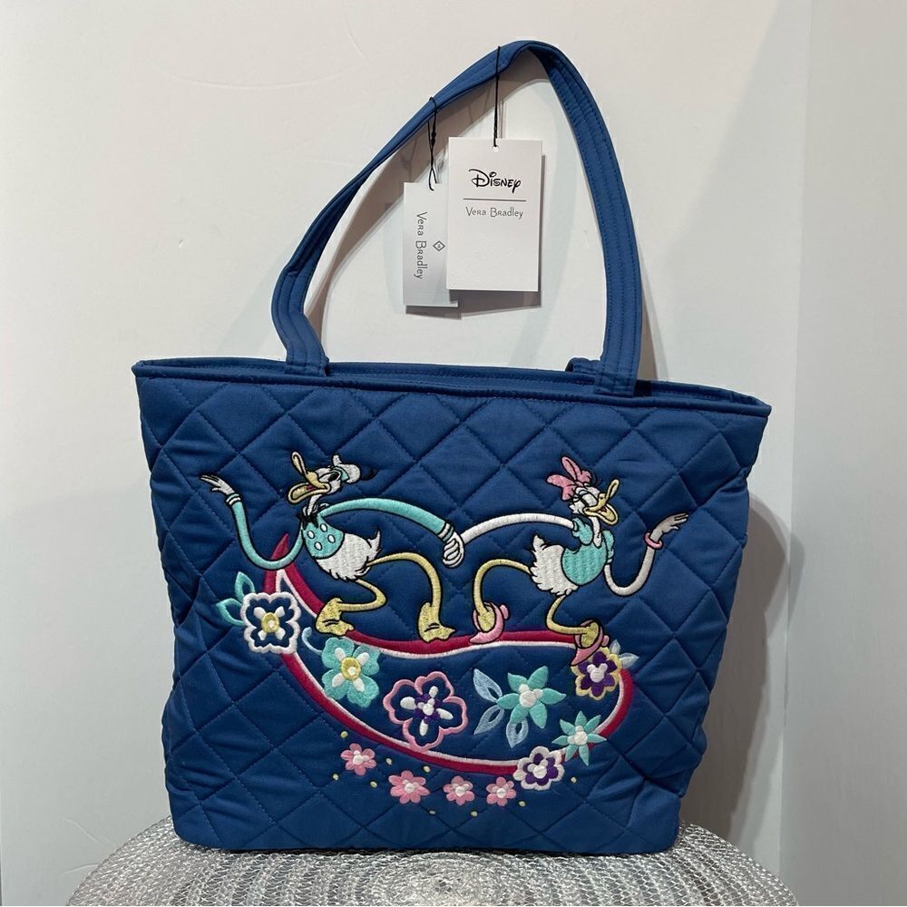 Vera Bradley Disney Daisy and Donald Duck Small Vera Tote Sensational Six NWT